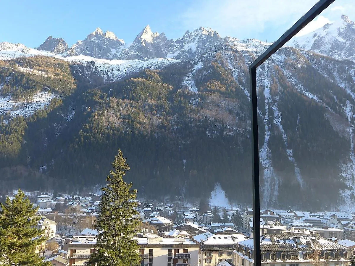 Apartment Le Majestic By Interhome Chamonix