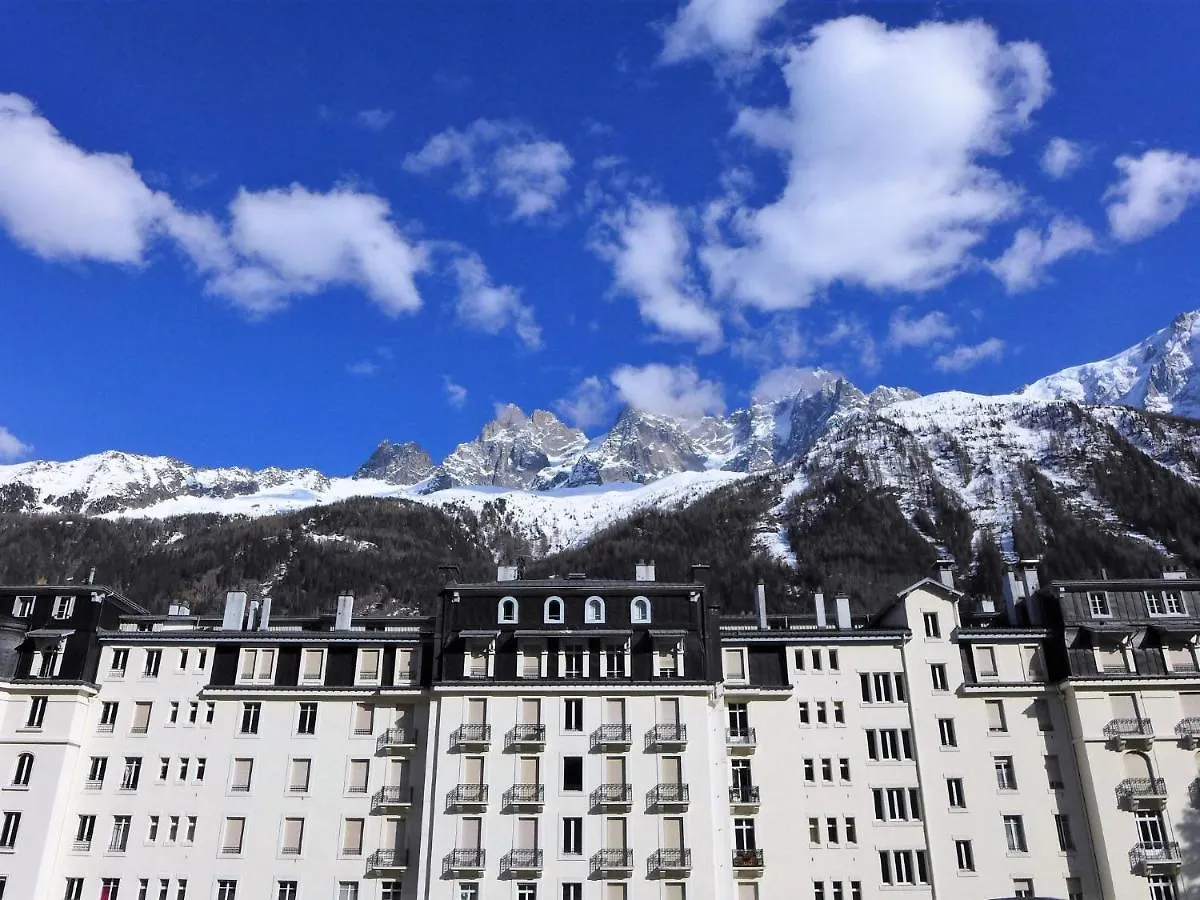 Apartment Le Majestic By Interhome Chamonix